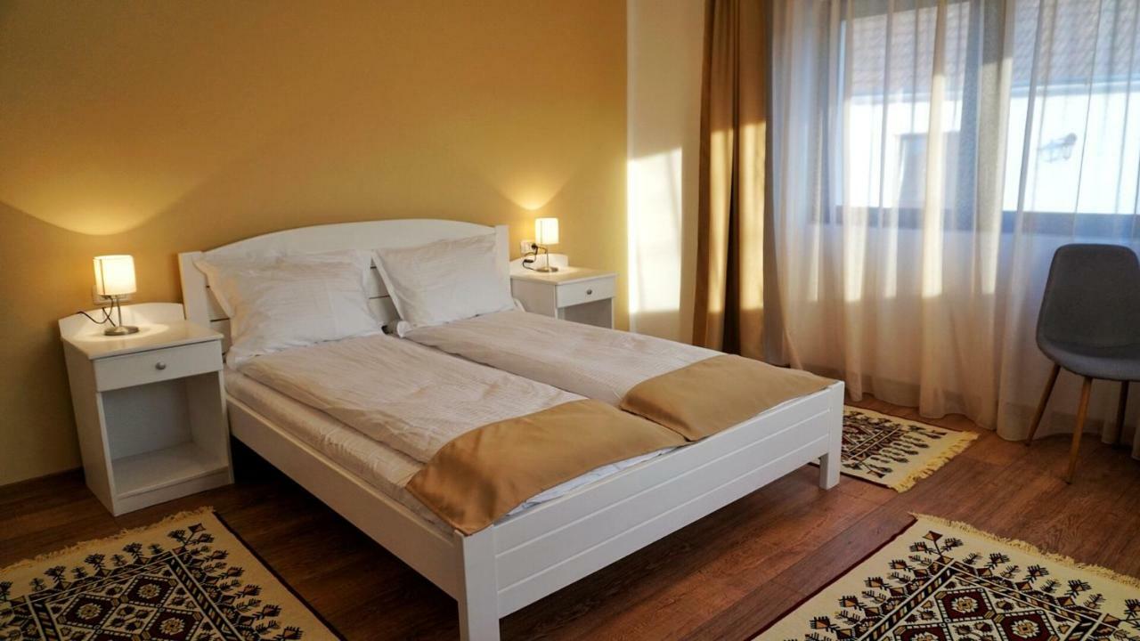 Casa Badea Hotel Riu Alb Ngoại thất bức ảnh